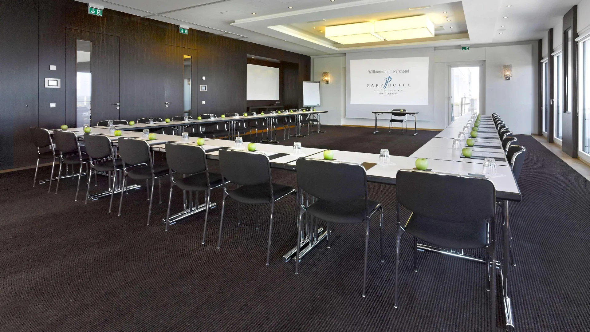 Parkhotel Stuttgart Messe-Airport Leinfelden-Echterdingen 4*,